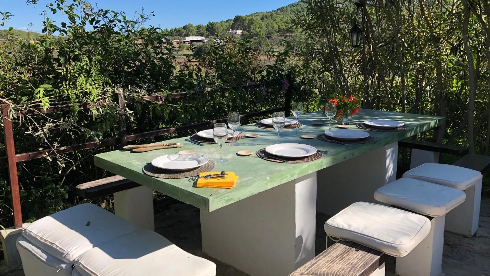 Encantadora Casa Ibicenca Sant Josep de sa Talaia Spain